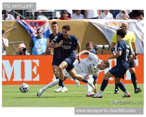西甲精彩对决巴黎圣日耳曼大胜曼联战术解析与绝杀瞬间回顾