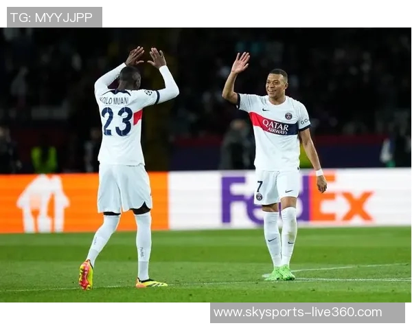 巴黎圣日耳曼逆袭拜仁上演帽子戏法引爆友谊赛全场热潮